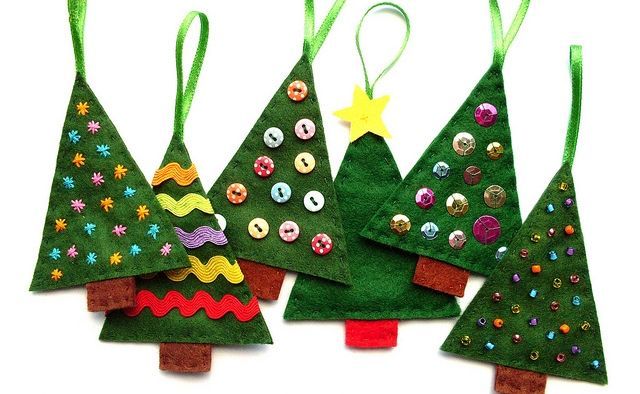 noel artisanal sapin fenetre