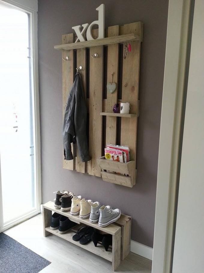 palette chaussures porte manteau