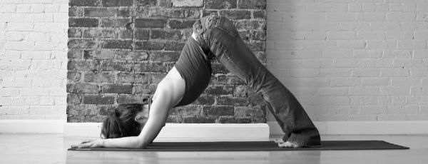 posture yoga dauphin