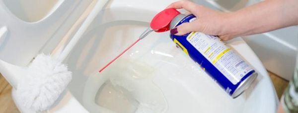 wd40 nettoyer toilettes